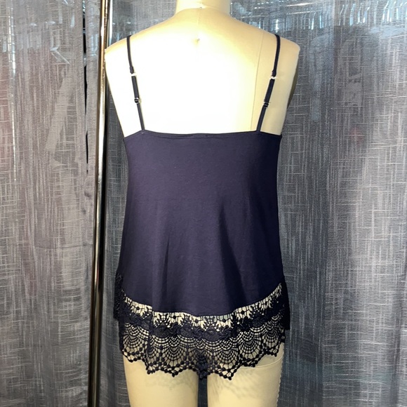 EXPRESS Lace Tank - Picture 5 of 7